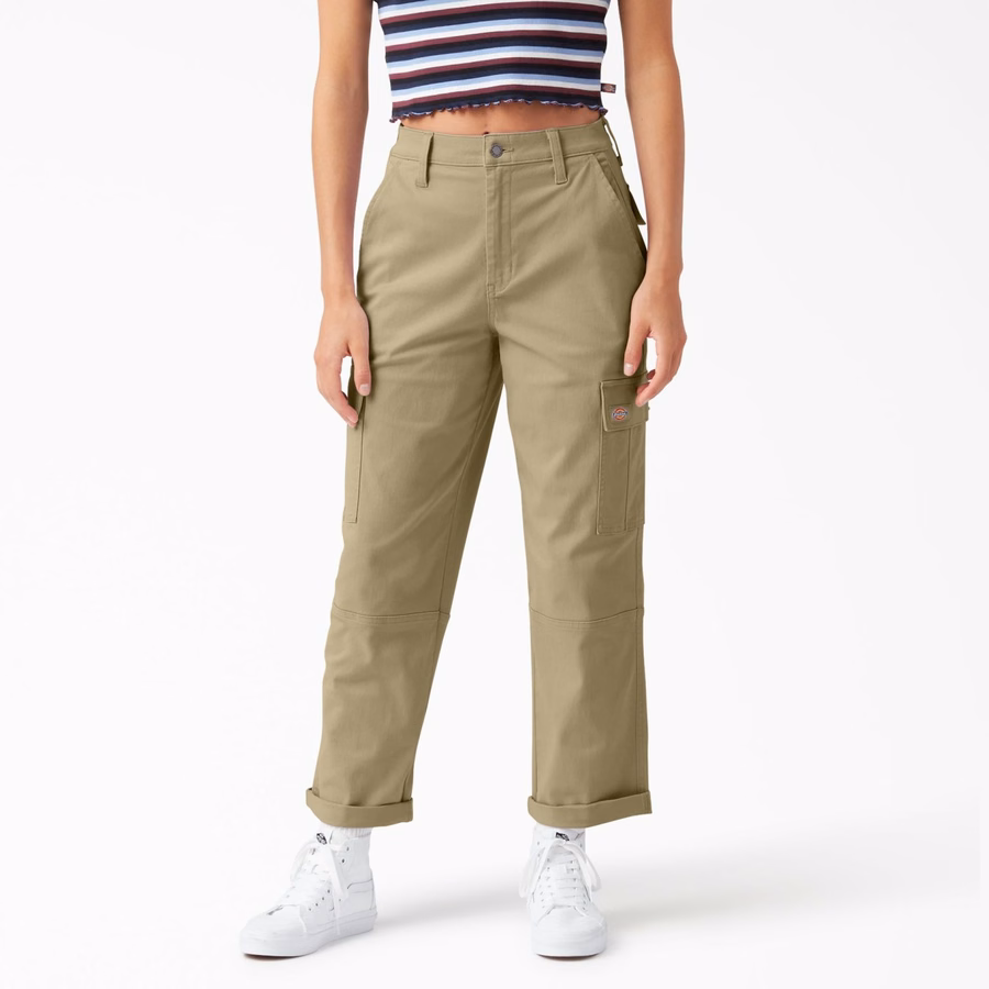Pantaloni cargo crop cu croială relaxată pentru femei