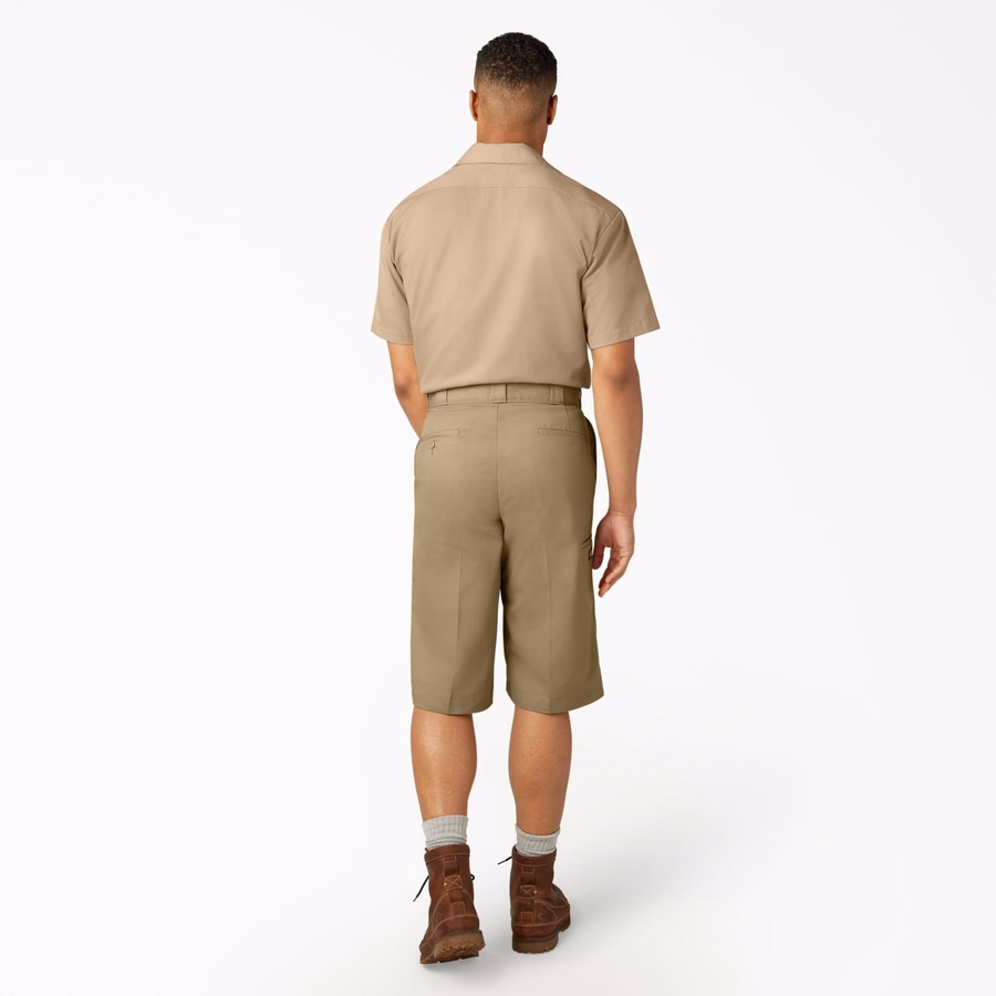 Pantaloni scurți de lucru cu croială lejeră, cu buzunare multifuncționale. 15