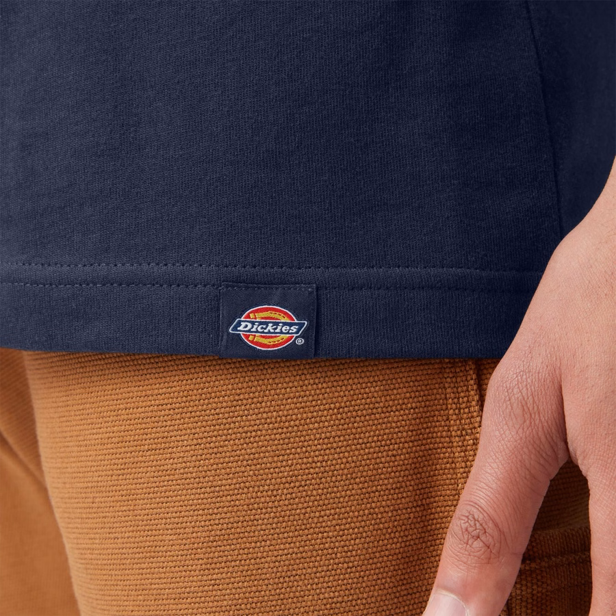 Tricou cu mânecă scurtă și inscripție grafică