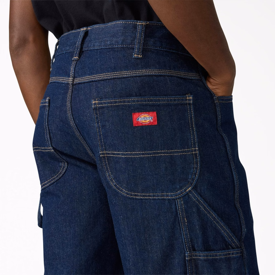 Pantaloni scurți utilitari din denim. 13