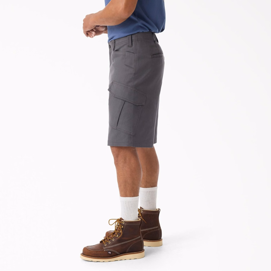Pantaloni scurți cargo Tradebuilt. 11