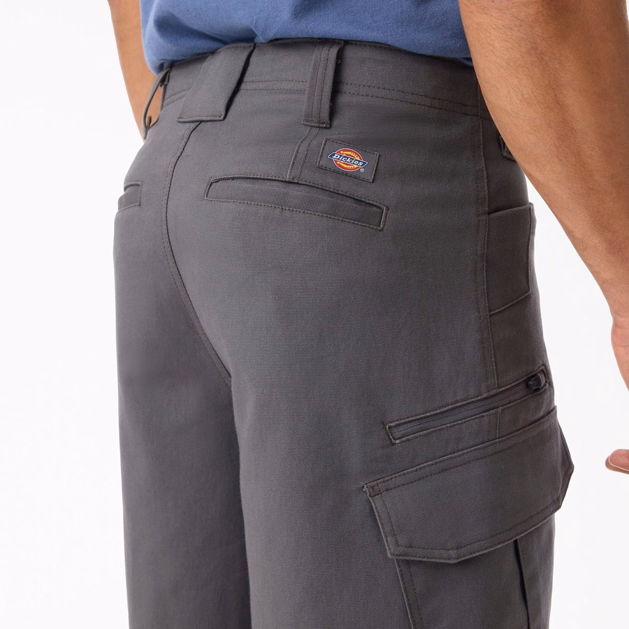 Pantaloni scurți cargo Tradebuilt. 11