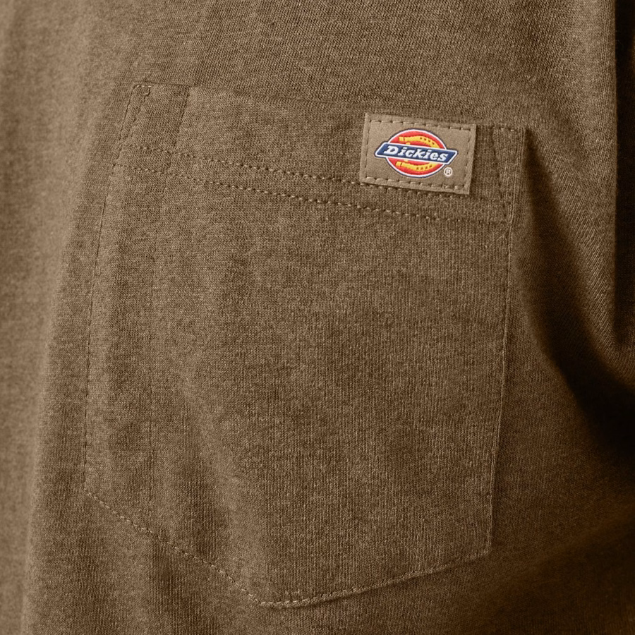 Tricou gros, cu mânecă lungă și buzunar, evazat