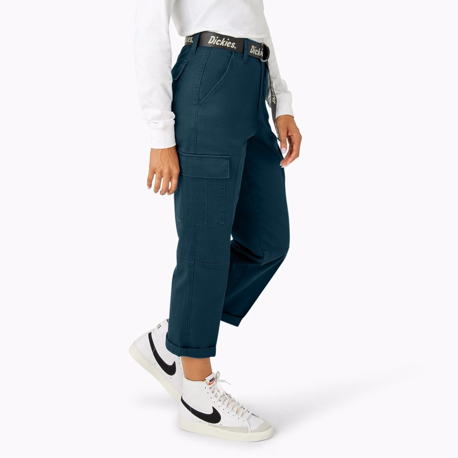 Pantaloni cargo crop cu croială relaxată pentru femei
