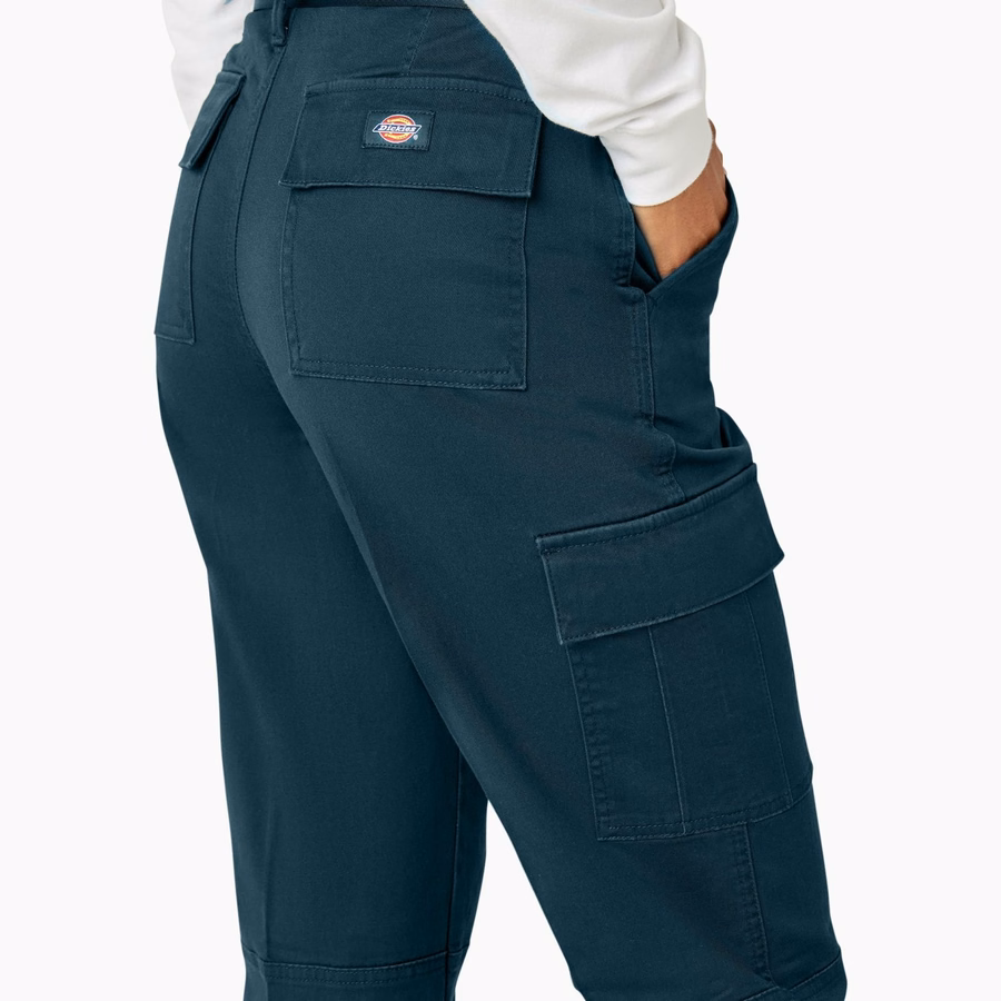 Pantaloni cargo crop cu croială relaxată pentru femei