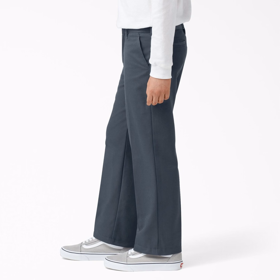 Pantaloni Classic Fit pentru băieți. Mărimea 4-20