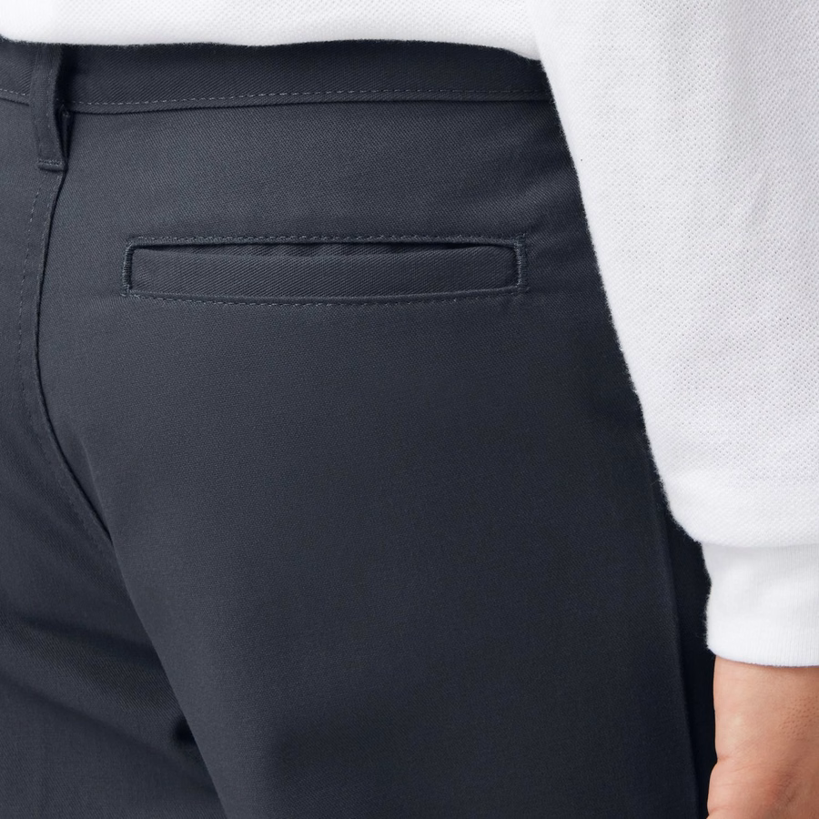 Pantaloni Classic Fit pentru băieți. Mărimea 4-20