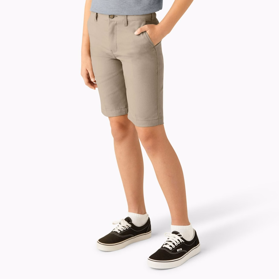 Pantaloni scurți FLEX Slim Fit pentru băieți. Mărimea 8-20