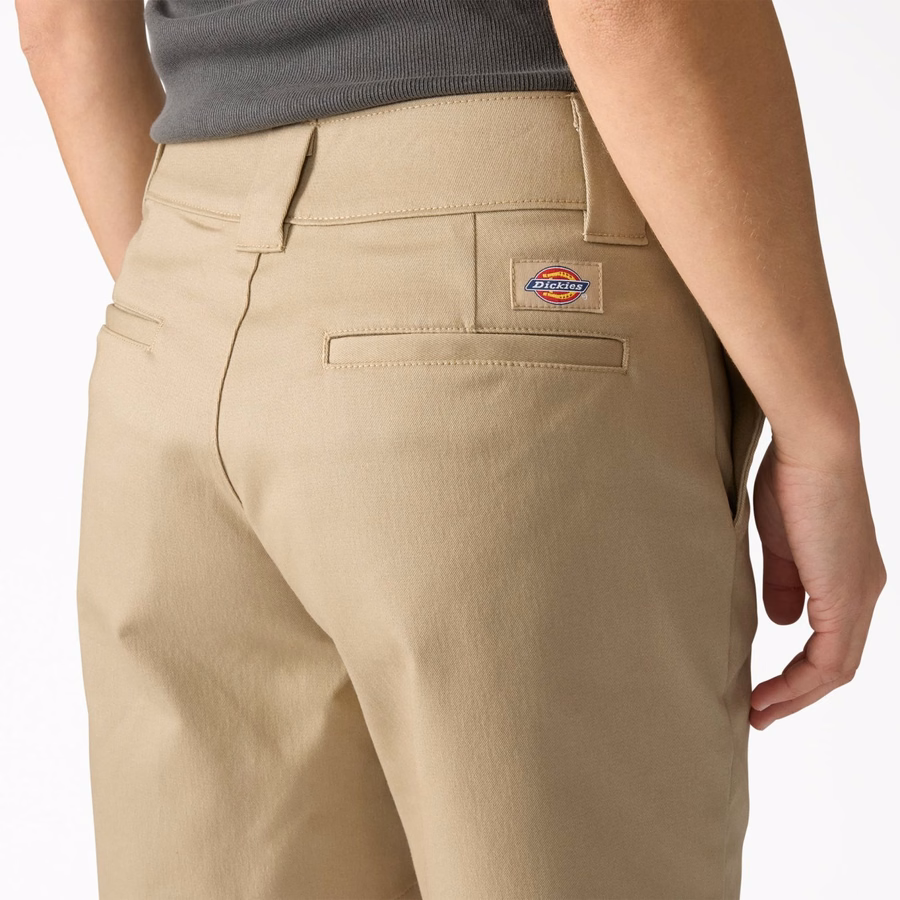 Pantaloni scurți cu partea din față plată Super Flex pentru femei. 9