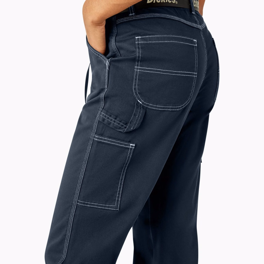 Pantaloni de tâmplărie relaxați pentru femei