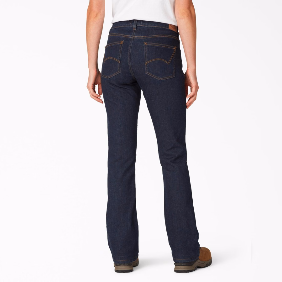 Blugi bootcut cu formă perfectă pentru femei