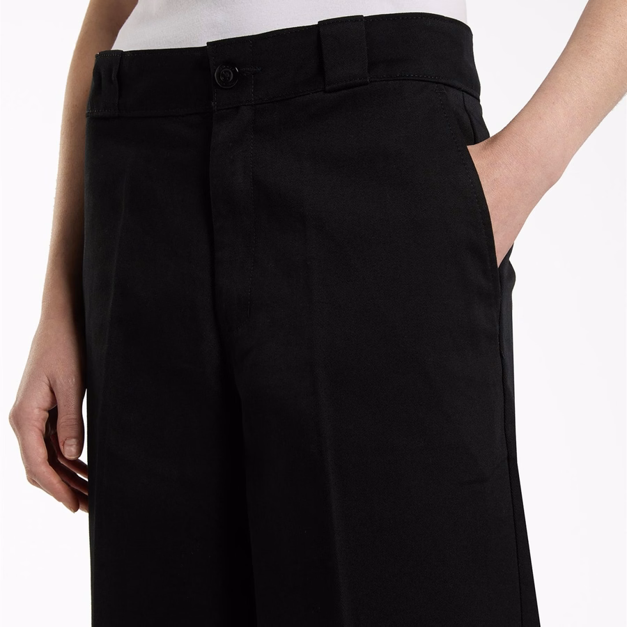 Pantaloni largi pentru femei 247