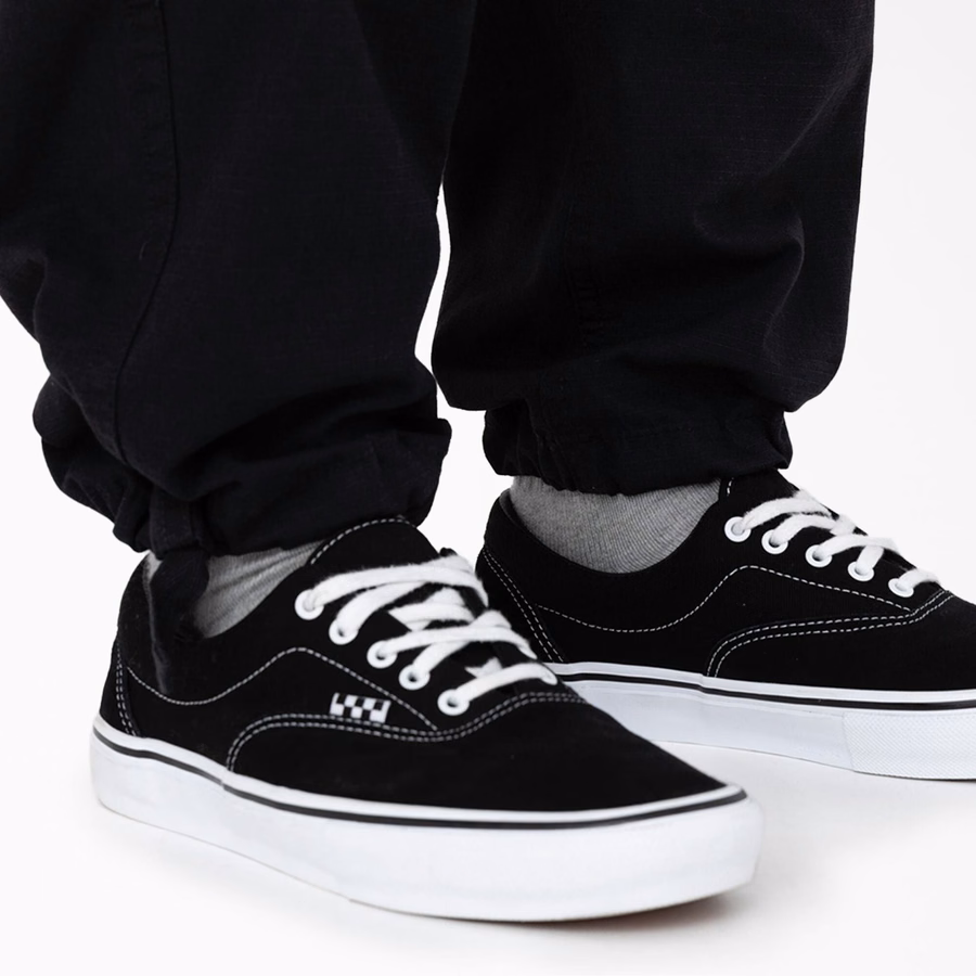 Pantaloni cargo Eagle Bend Relaxed Fit cu croială dublă la genunchi