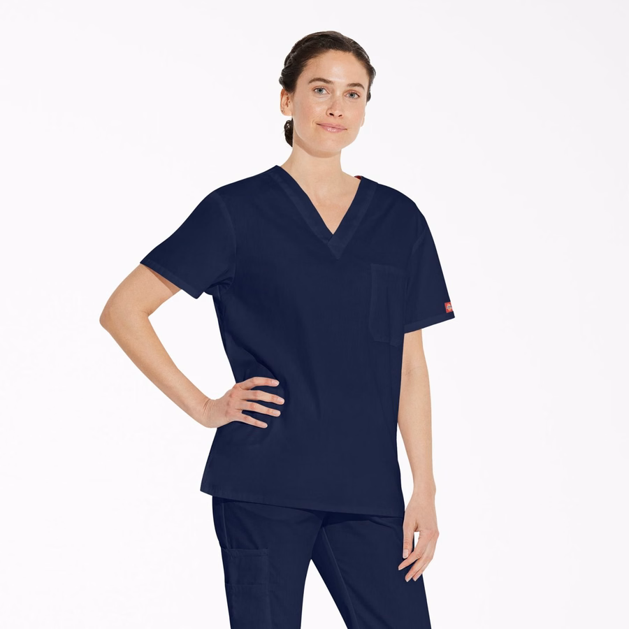 Bluză medicală unisex EDS Signature cu decolteu în V