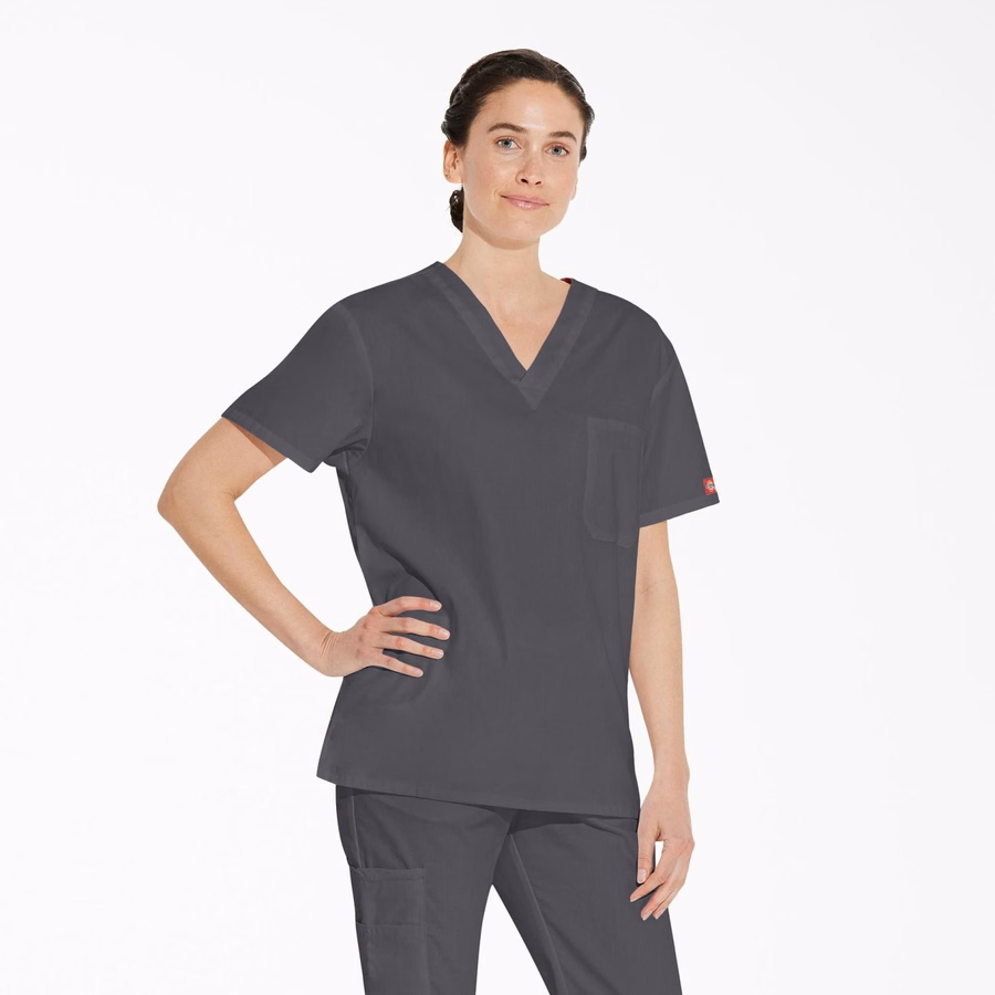 Bluză medicală unisex EDS Signature cu decolteu în V