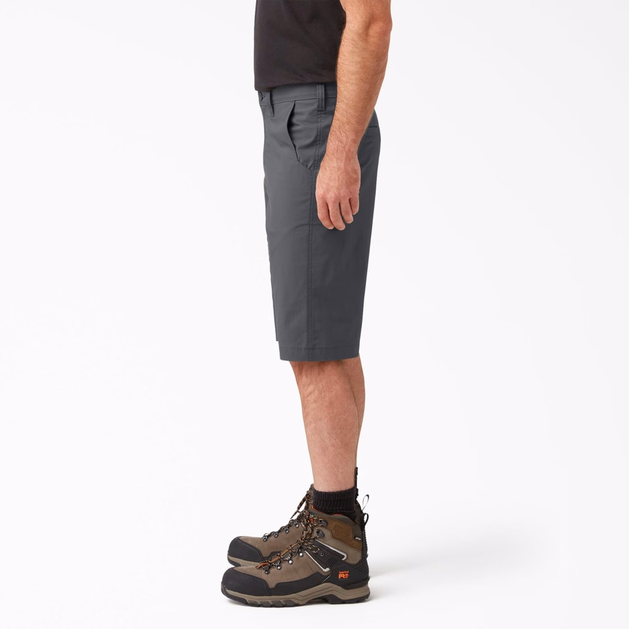 Pantaloni scurți utilitari FLEX Cooling, croială regulată. 13