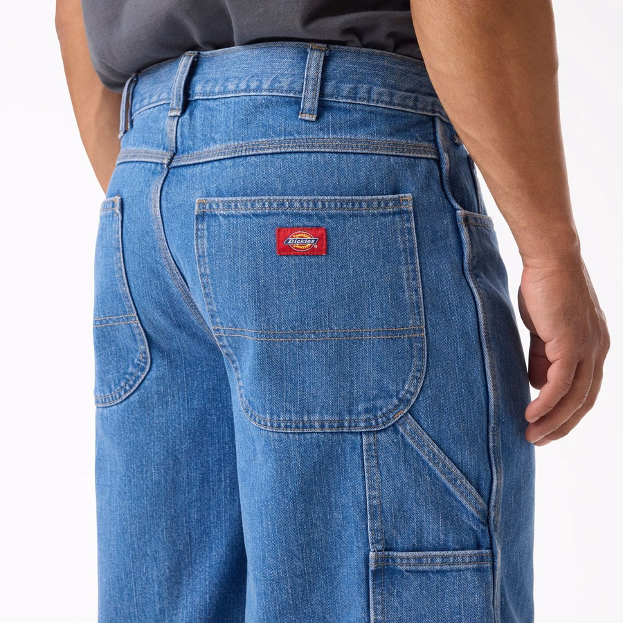 Pantaloni scurți utilitari din denim. 13