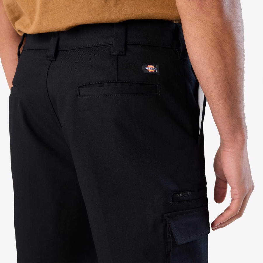 Pantaloni scurți cargo din seria Pro. 11