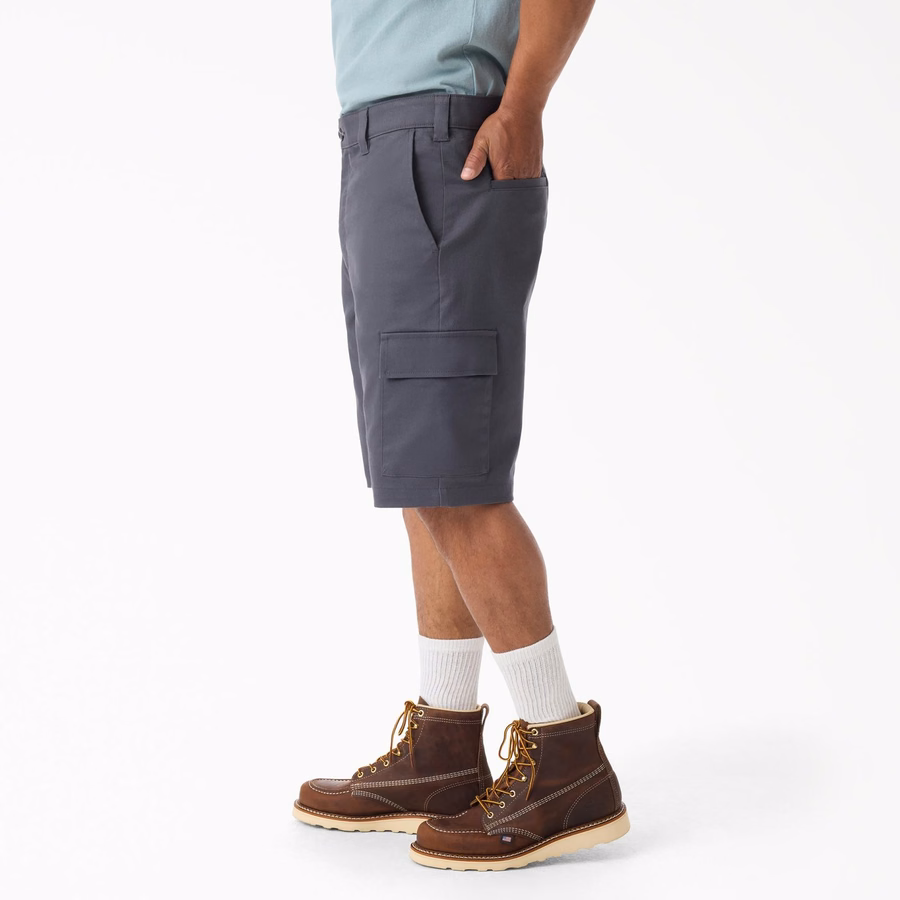 Pantaloni scurți cargo din seria Pro. 11