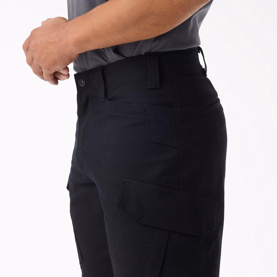 Pantaloni scurți cargo Tradebuilt. 11
