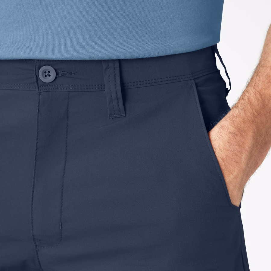Pantaloni scurți utilitari FLEX Cooling, croială regulată. 11