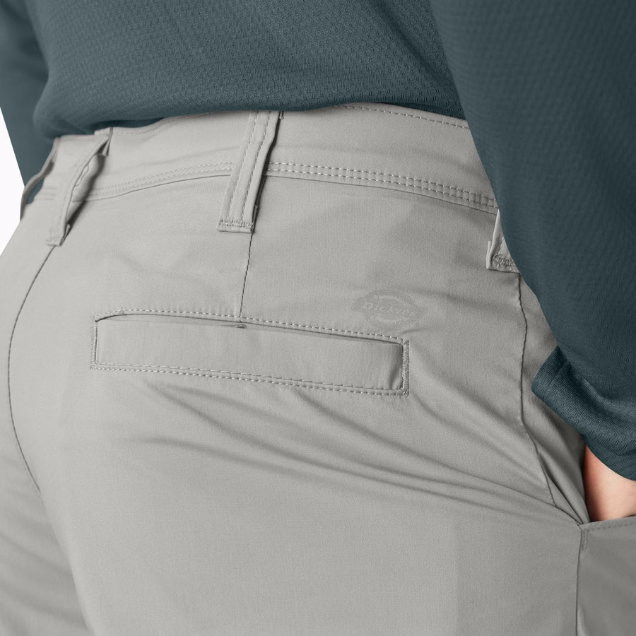 Pantaloni scurți utilitari FLEX Cooling, croială regulată. 11
