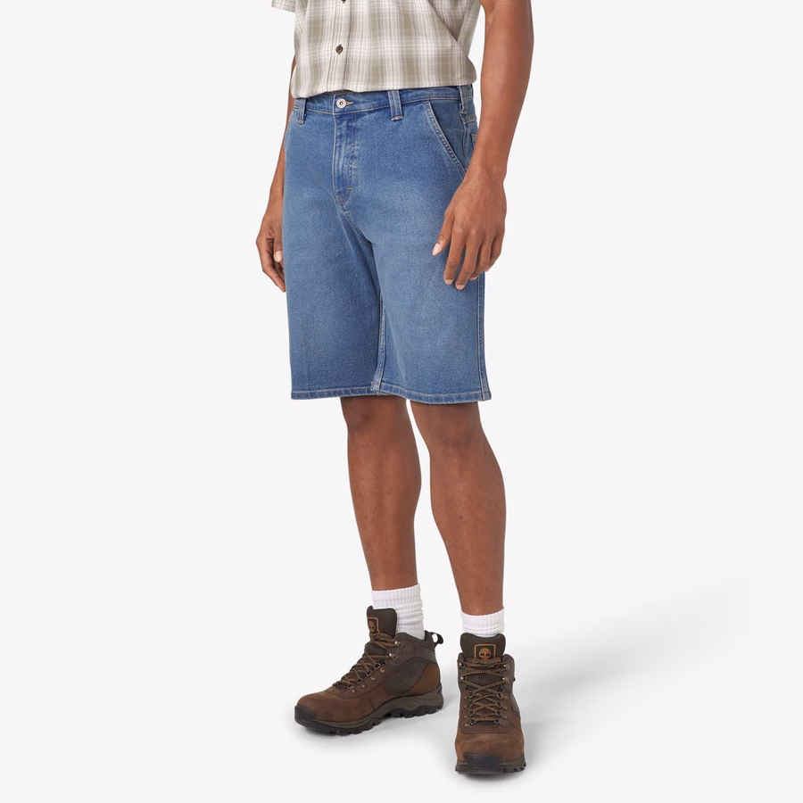 Pantaloni scurți utilitari din denim. 11
