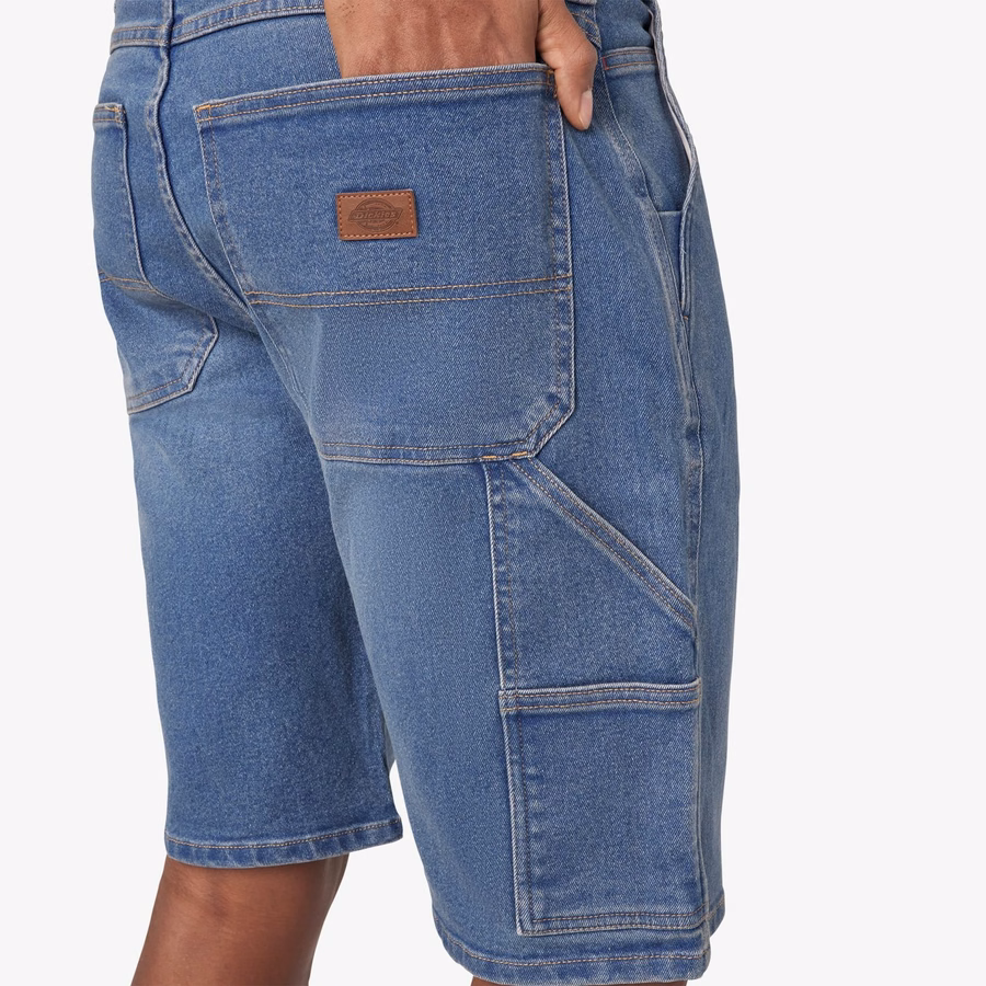 Pantaloni scurți utilitari din denim. 11