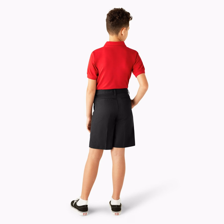 Pantaloni scurți cu croială clasică pentru băieți. Mărimea 4-20